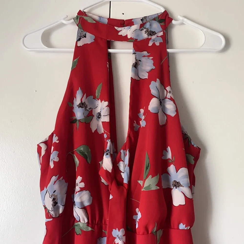 RED ROMPER - Picture 2 of 4
